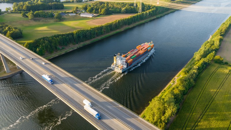 Cap sur la décarbonation maritime et fluviale